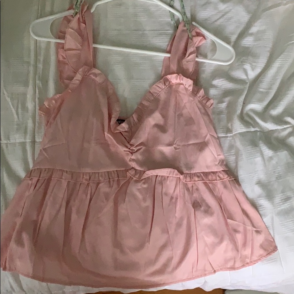 Pink top - Picture 4 of 4